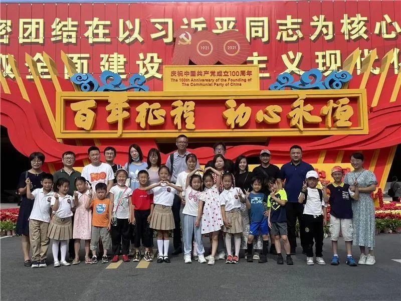 涨知识!这场“萤火助老”活动让他们收获满满